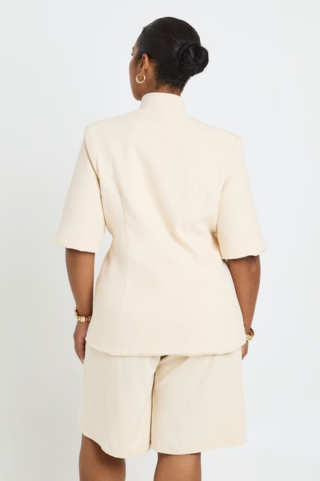 Plus Oversized Short Sleeve Trim Button Chinched Blazer - Image 2