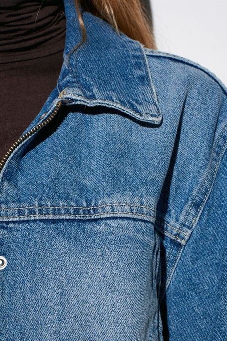 Kvinnors Denimjacka med bälte - Image 4