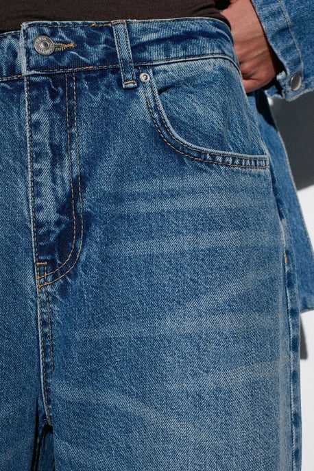 Högmidjade vida jeans i bomulldenim - Image 4
