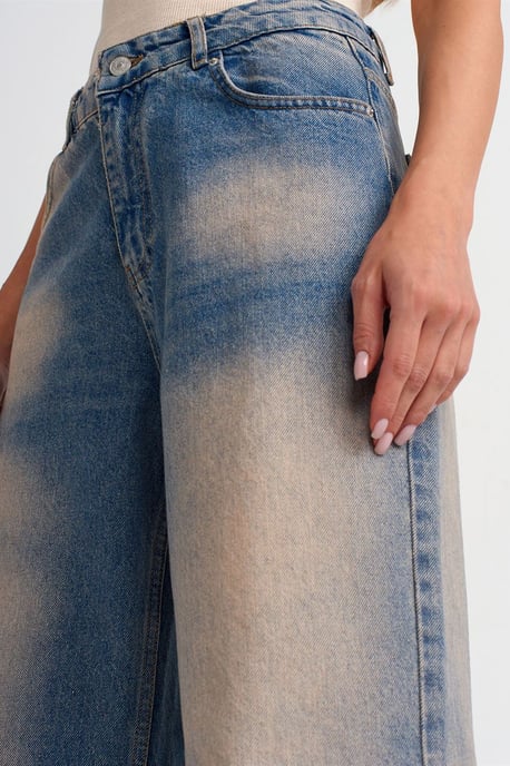 Kvinnors Högmidjade Vida Bomullsjeans - Image 4