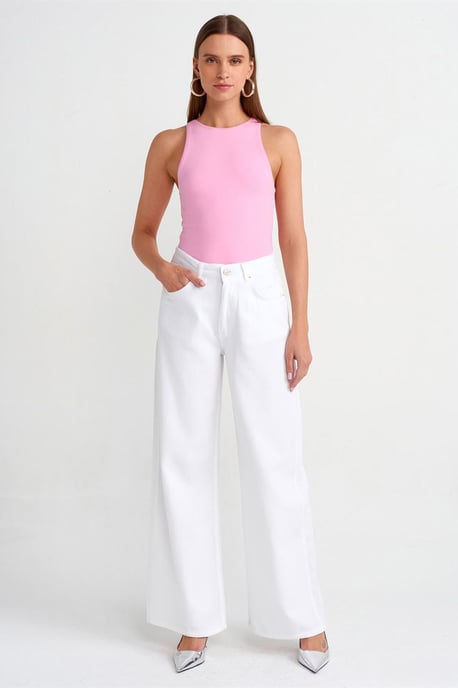 High-Waist Wide-Leg Denim Jeans - Image 4