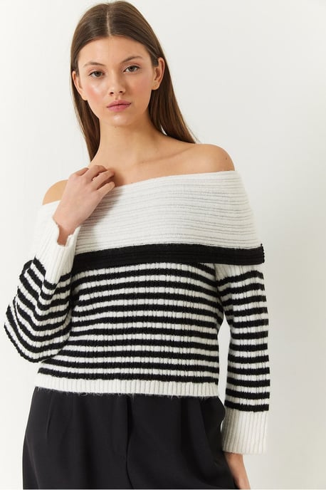 Randig Off-Shoulder Stickad Tröja - Image 4