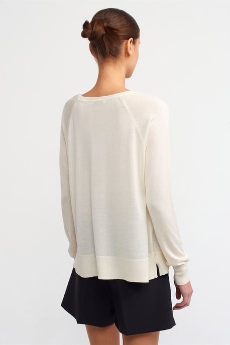 Women’s Ribbed Crew Neck Sweater - Image 2