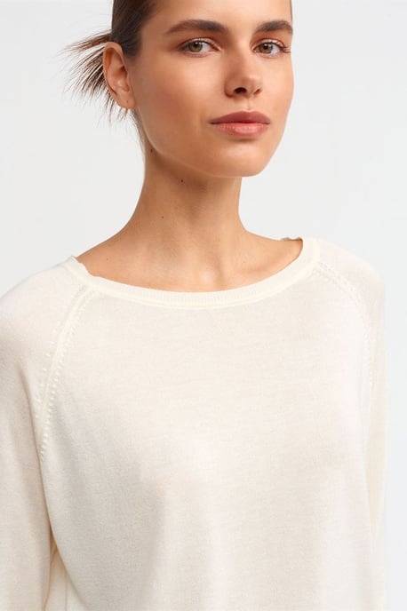 Women’s Ribbed Crew Neck Sweater - Image 4