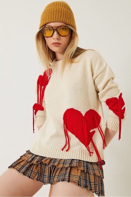 Frilly Heart Pattern Crew Neck Sweater - Image 1