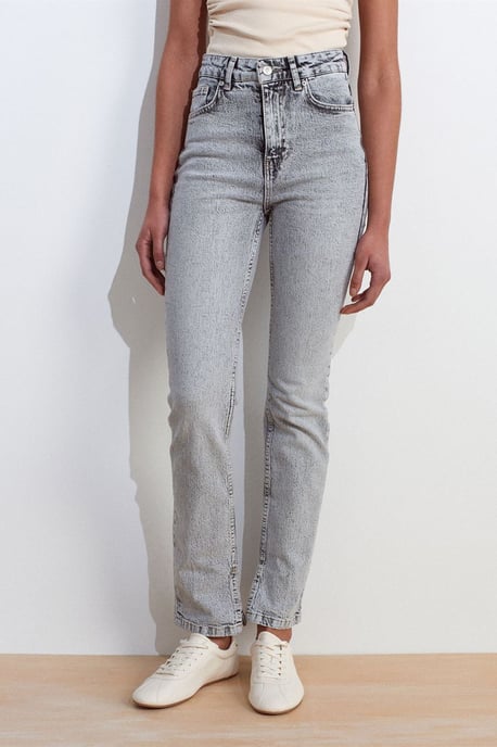 Högmidjade Slim Straight Jeans - Image 5