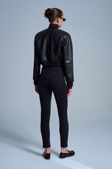Högmidjade smala jeans - Image 3