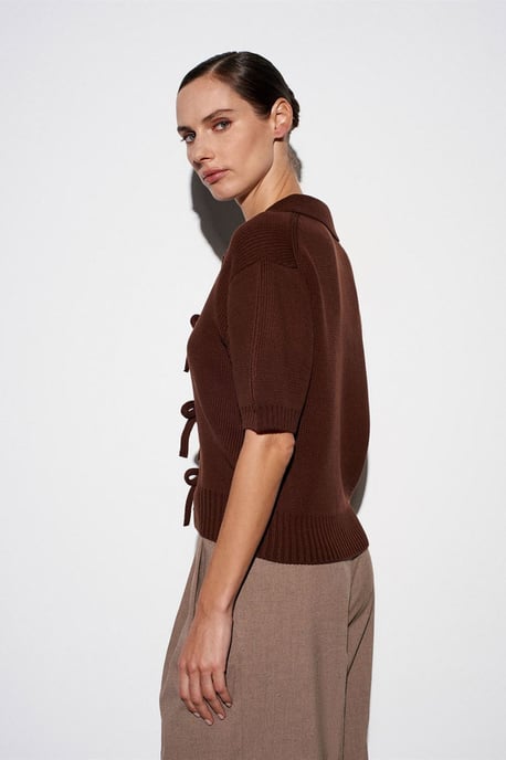 Dames Geribde Acrylaat Polo Cardigan met Sluiering Voorkant - Image 2