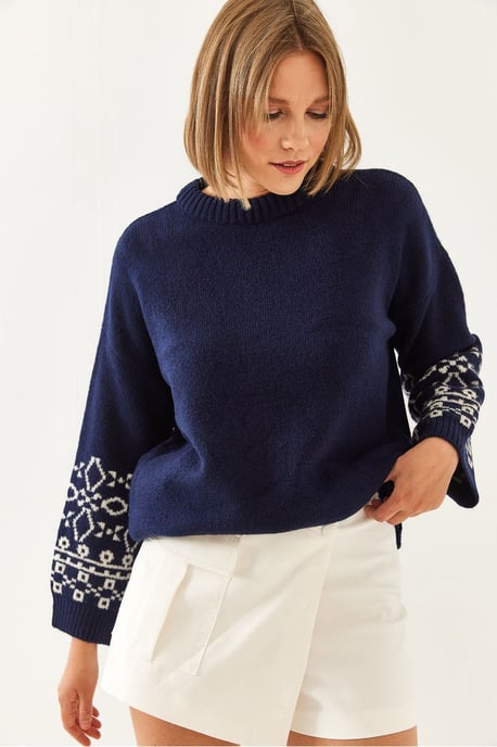 Crew Neck Jacquard Knit Sweater with Embroidery - Image 2