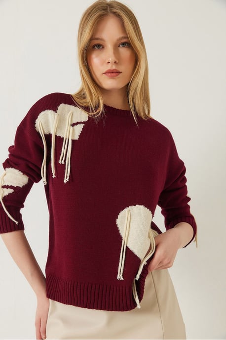 Frilly Heart Pattern Crew Neck Sweater - Image 1