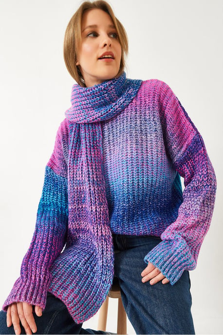 Gradient Ribbed Crew Neck Sweater - Image 1