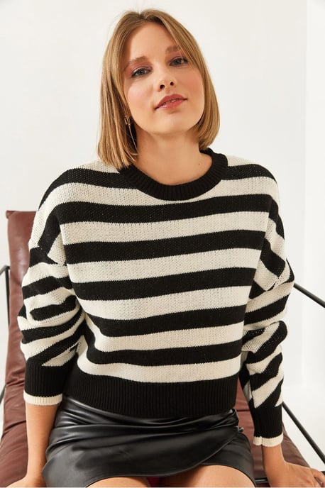 Oversized Randig Kort Tröja - Image 3