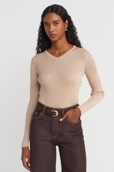 Women's Slim Fit V-Neck Ribbed Sweater - Image 1
