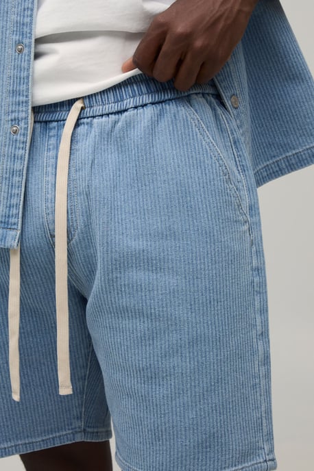 Washed Ribbed Denim Relaxed Fit Shorts - Image 3