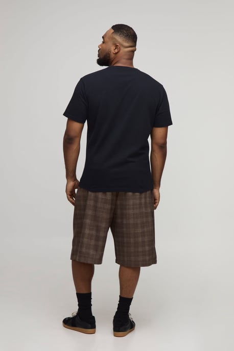 Plus Check Pleat Front Wide Longline Leg Jorts - Image 2