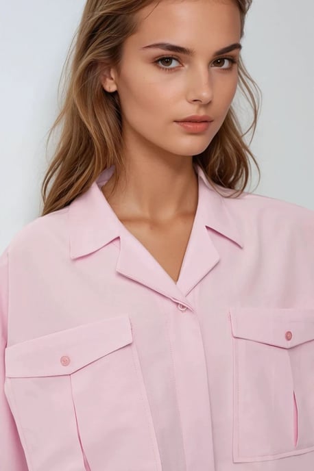 Crop Shirt met een Zakdetail - Image 3