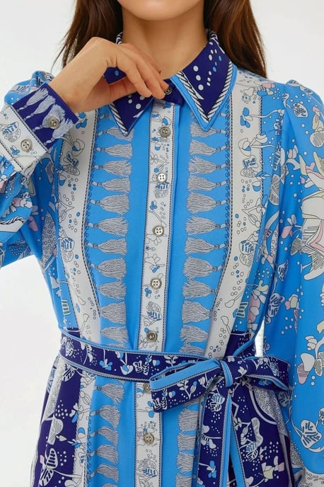 Mönstrad Maxi-klänning med Lång Ärmm och Bälte - Image 4