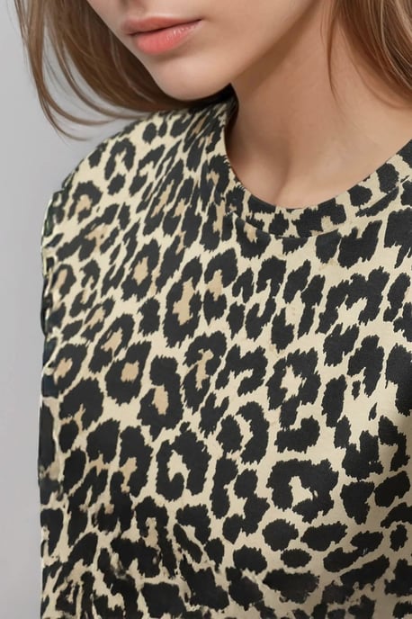Överdimensionerad Leopardmönstrad T-shirt med Rundhals - Image 6