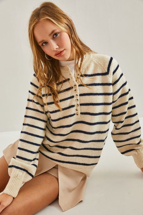 Knitted Sweater met Knopenkraag - Image 4