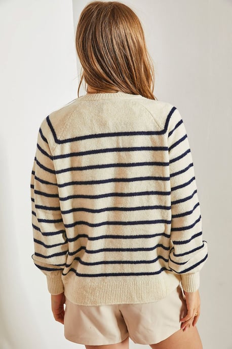 Knitted Sweater met Knopenkraag - Image 6