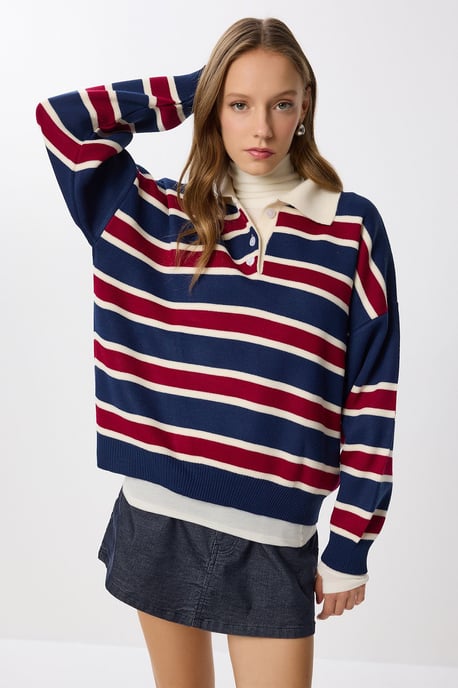 Randig sweater med polo-krage - Image 4