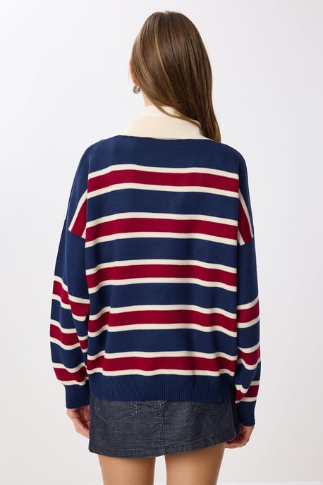 Randig sweater med polo-krage - Image 6
