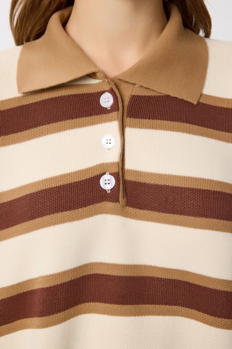 Randig sweater med polo-krage - Image 5