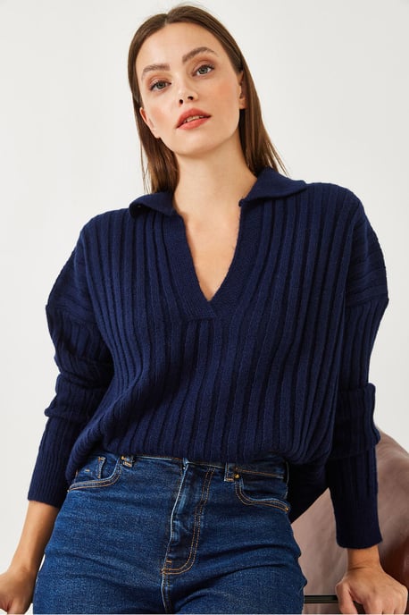 Relaxed Fit V-Neck Sweater - Image 3
