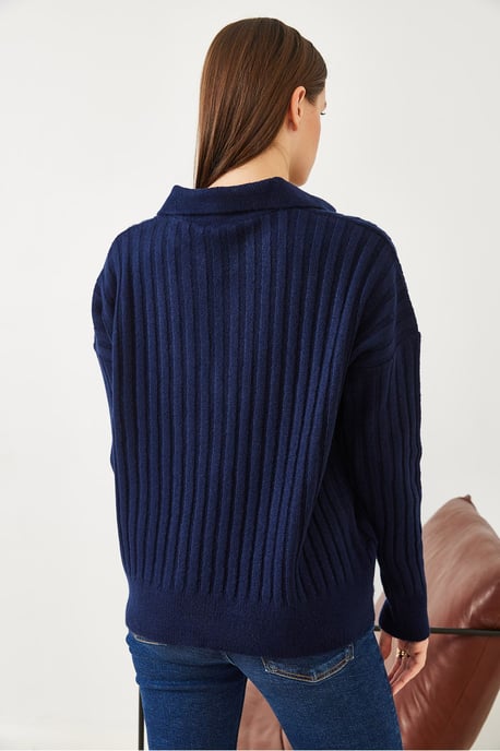 Relaxed Fit V-Neck Sweater - Image 5