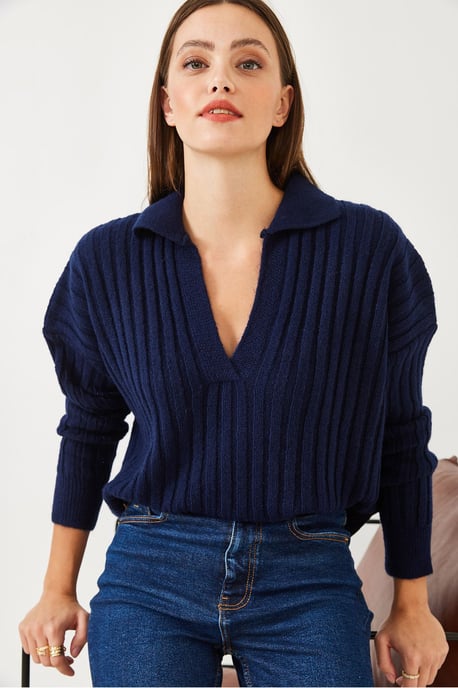 Relaxed Fit V-Neck Sweater - Image 6