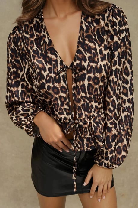 Leopardmönstrad V-ringad Blus - Image 2