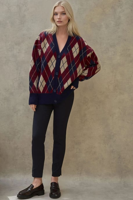 Long V-Neck Geometric Knitwear Cardigan with Buttons - Image 3