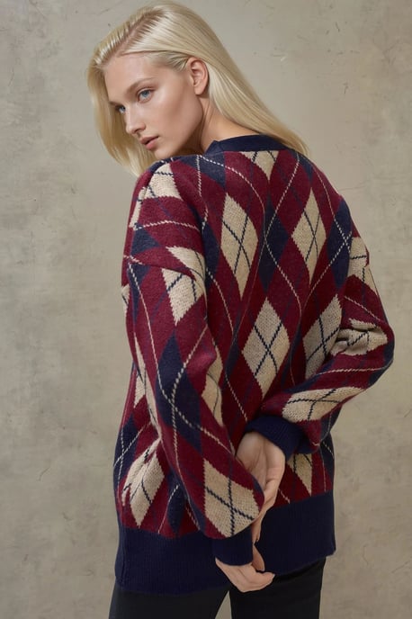 Long V-Neck Geometric Knitwear Cardigan with Buttons - Image 4