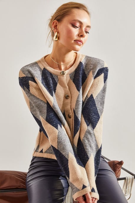 Geometrisk Stickad Knapp-up Crop Cardigan - Image 4