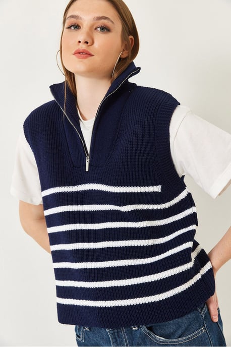 Striped Knitwear Sweater Vest with Zipper Collar - Image 3
