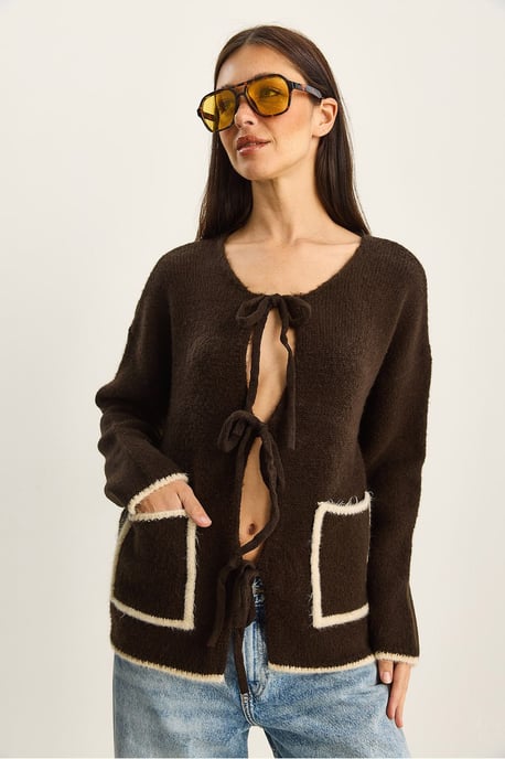 Oversized Knit Cardigan with Tie Closure - Image 4