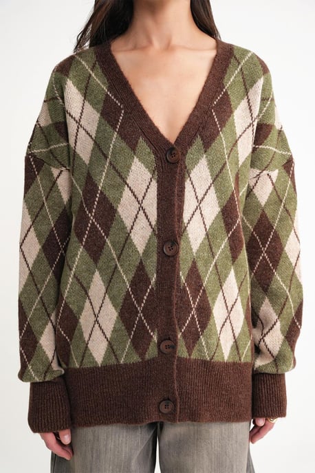 Oversize Argyle V-Neck Buttoned Cardigan - Image 6