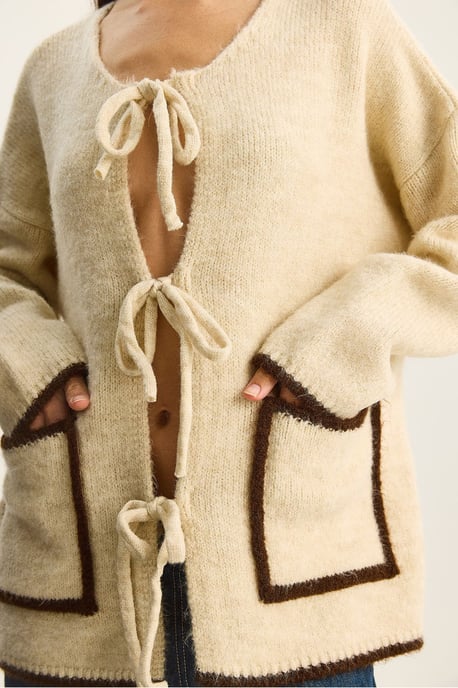 Oversized Knit Cardigan med Knytning - Image 6