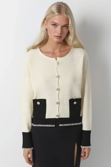 Pocket Detailed Knit Cardigan with Button Closure - Image 6
