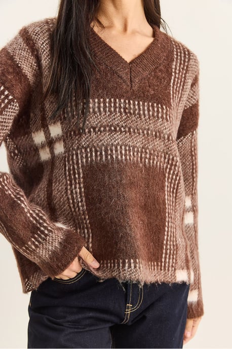 Plaid V-Neck Long Sleeve Knit Sweater - Image 6