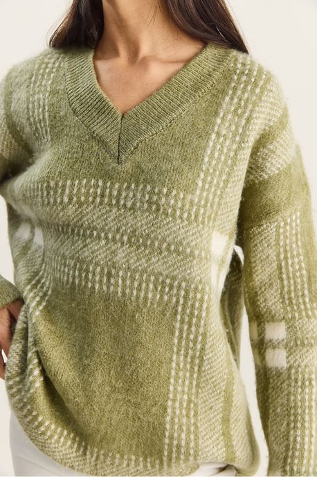 Plaid V-Neck Long Sleeve Knit Sweater - Image 6