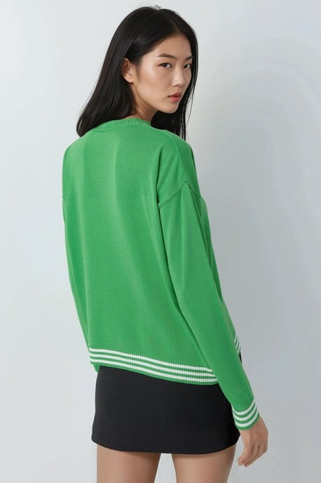 Crew Neck Sweater with Hair Braid Pattern - Image 2