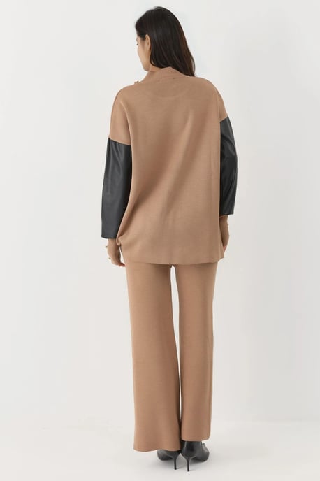 Sweater met Faux Leder Details - Image 3