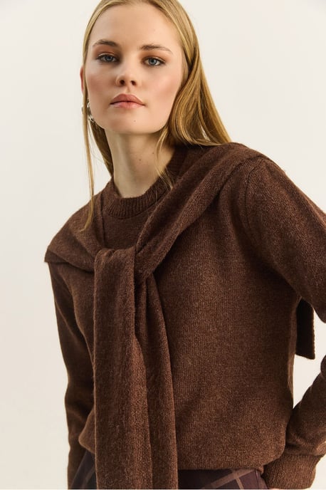 Regular Fit Crew Neck Ribbed Sweater - Image 4