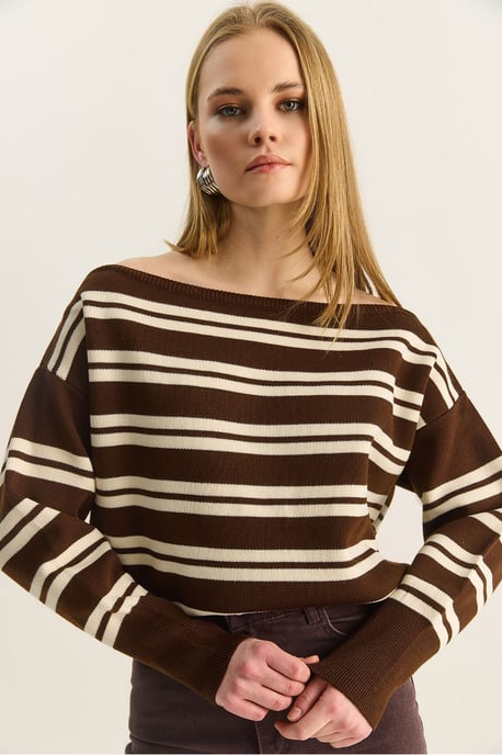 Off Shoulder Striped Ribbed Sweater - Image 5