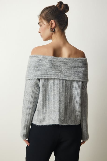Bekväm Off Shoulder Texturerad Stickad Tröja med Madonna Krage - Image 6