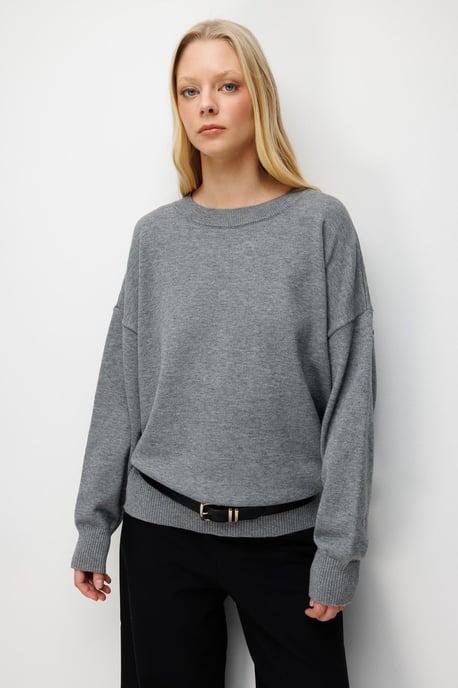 Oversized Ribbed Knit Sweater - Image 2