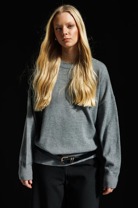 Oversized Ribbed Knit Sweater - Image 4