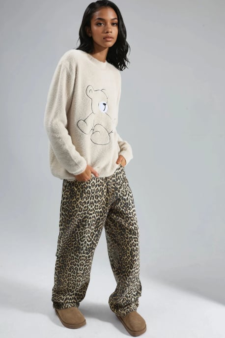 Oversize Teddy Bear Plush Sweater - Image 5