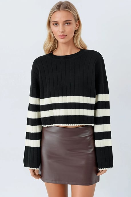 Striped Ribbed Knit Sweater with Crew Neck - Image 6